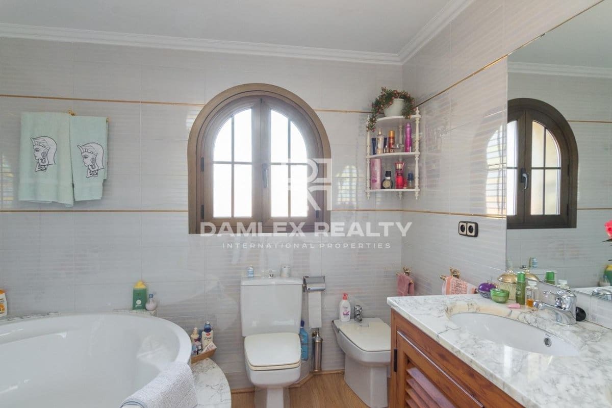 4 soveværelse Villa til salg i Platja d'Aro - € 840.000 (Ref: 4793173)