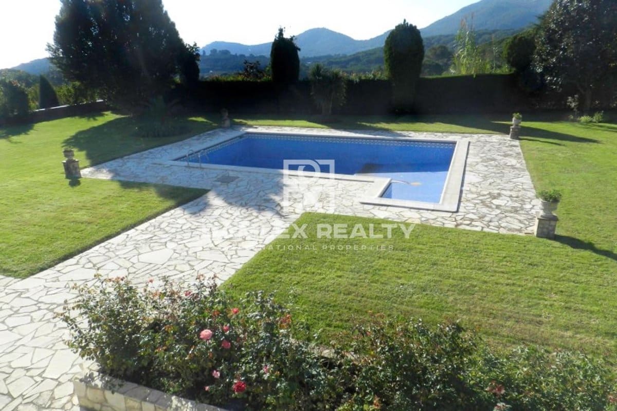 5 soveværelse Villa til salg i Sant Feliu de Guixols med swimmingpool - € 1.950.000 (Ref: 5265882)