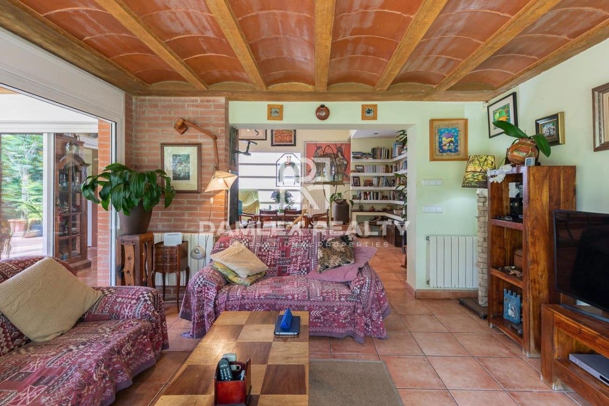 2 soveværelse Villa til salg i Blanes med swimmingpool garage - € 840.000 (Ref: 5548935)