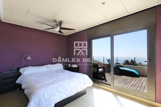 5 slaapkamer Villa te koop in Lloret de Mar met zwembad garage - € 1.350.000 (Ref: 5567044)