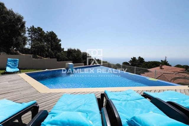5 slaapkamer Villa te koop in Lloret de Mar met zwembad garage - € 1.350.000 (Ref: 5567044)