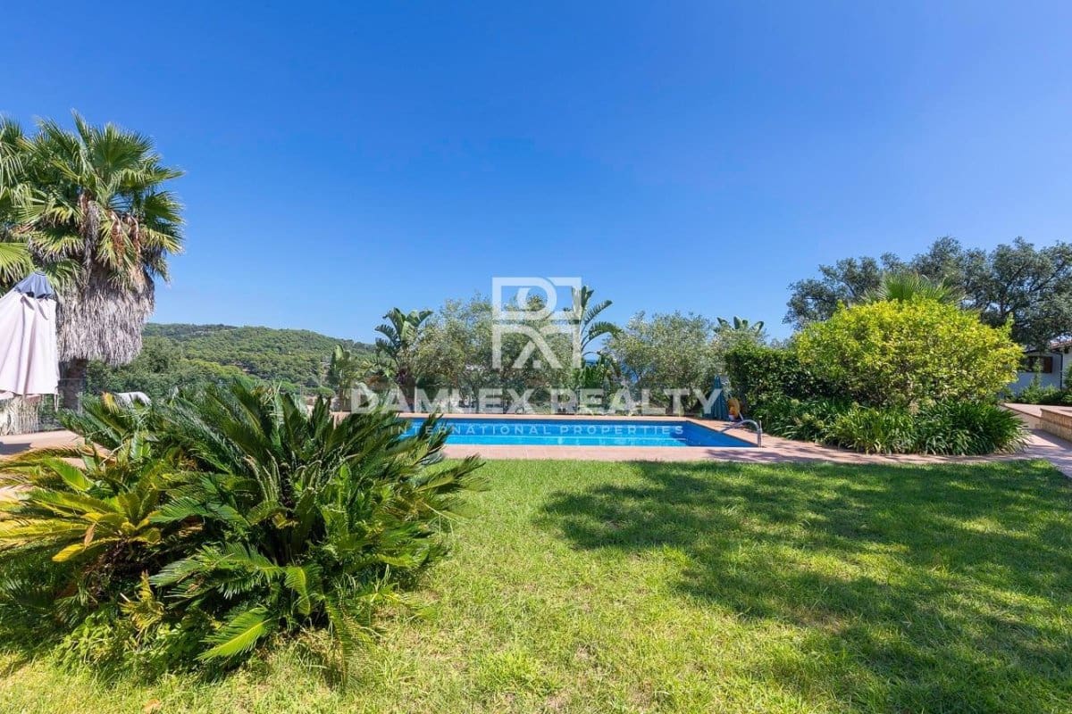 7 chambre Villa/Maison à vendre à Tossa de Mar avec piscine garage - 1 800 000 € (Ref: 5745378)