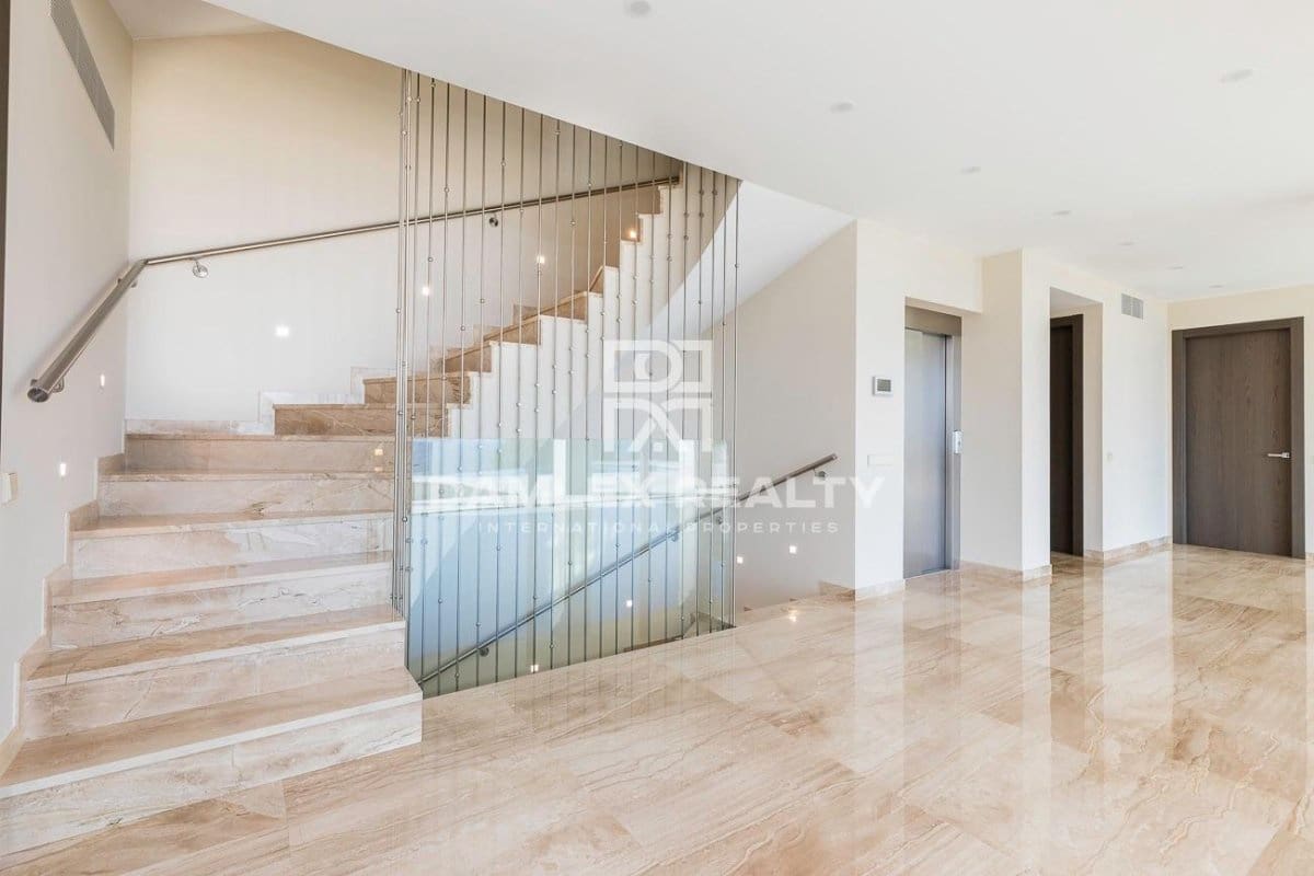 5 soveværelse Villa til salg i Blanes med swimmingpool garage - € 3.100.000 (Ref: 5937307)