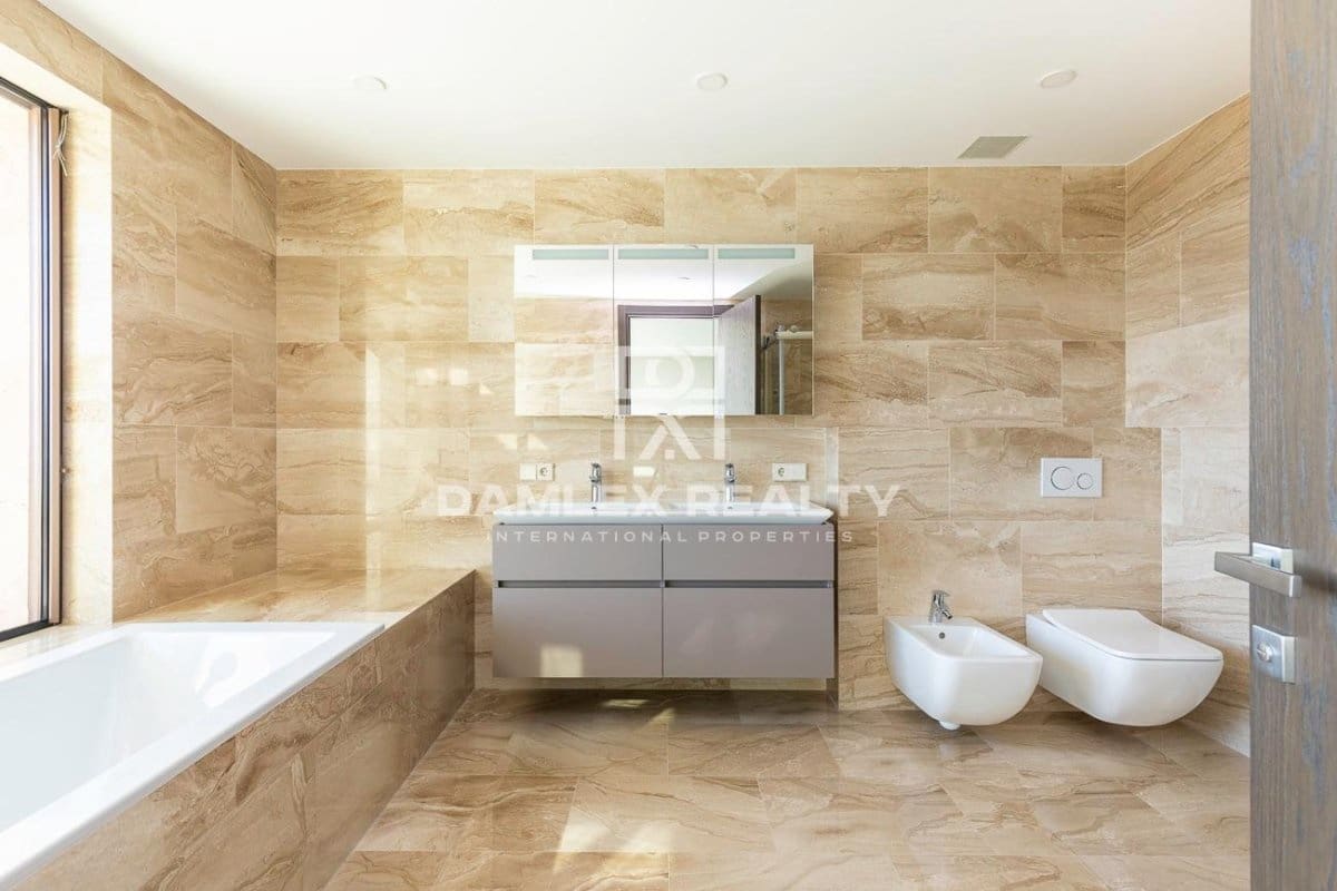 5 soveværelse Villa til salg i Blanes med swimmingpool garage - € 3.100.000 (Ref: 5937307)