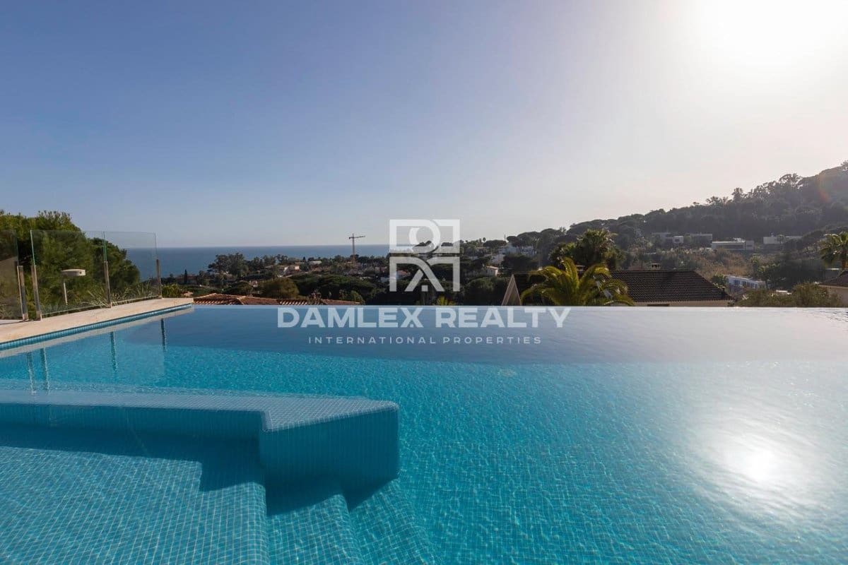 5 soveværelse Villa til salg i Blanes med swimmingpool garage - € 3.100.000 (Ref: 5937307)