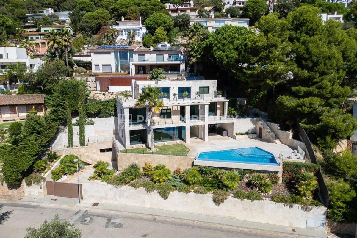 5 soveværelse Villa til salg i Blanes med swimmingpool garage - € 3.100.000 (Ref: 5937307)