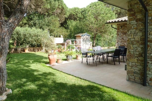 5 bedroom Villa for sale in Pals with pool garage - € 1,700,000 (Ref: 6218360)