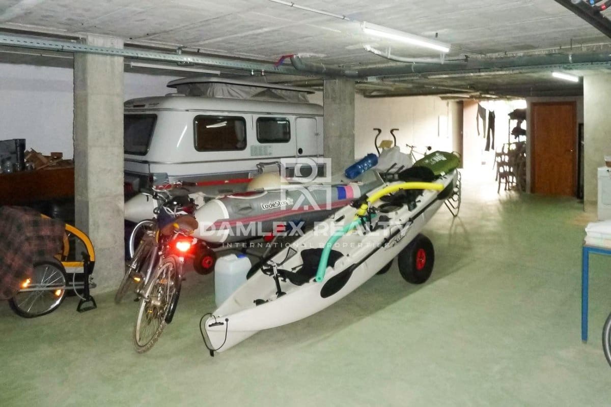 5 quarto Moradia para venda em Pals com piscina garagem - 1 700 000 € (Ref: 6218360)