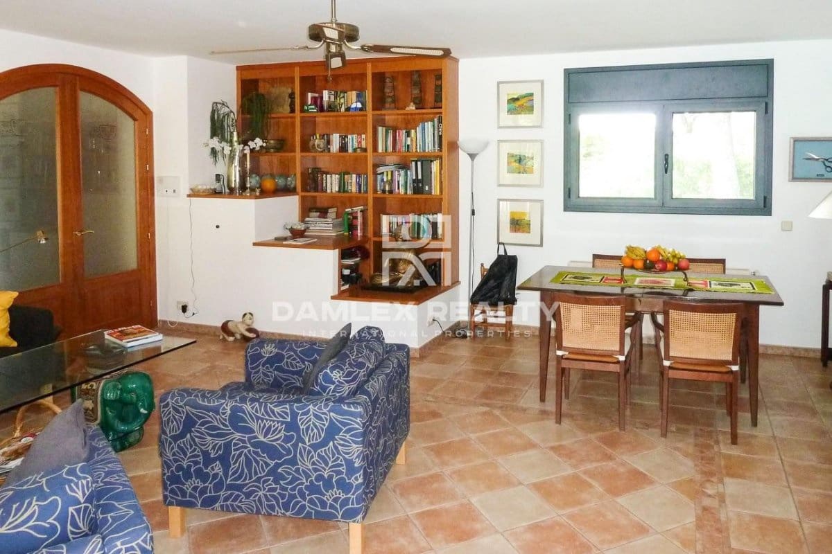 5 quarto Moradia para venda em Pals com piscina garagem - 1 700 000 € (Ref: 6218360)
