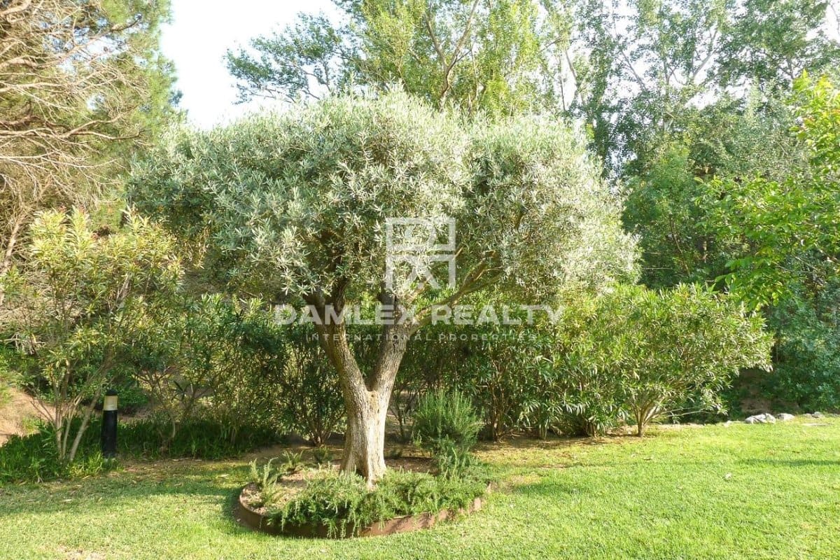 5 quarto Moradia para venda em Pals com piscina garagem - 1 700 000 € (Ref: 6218360)