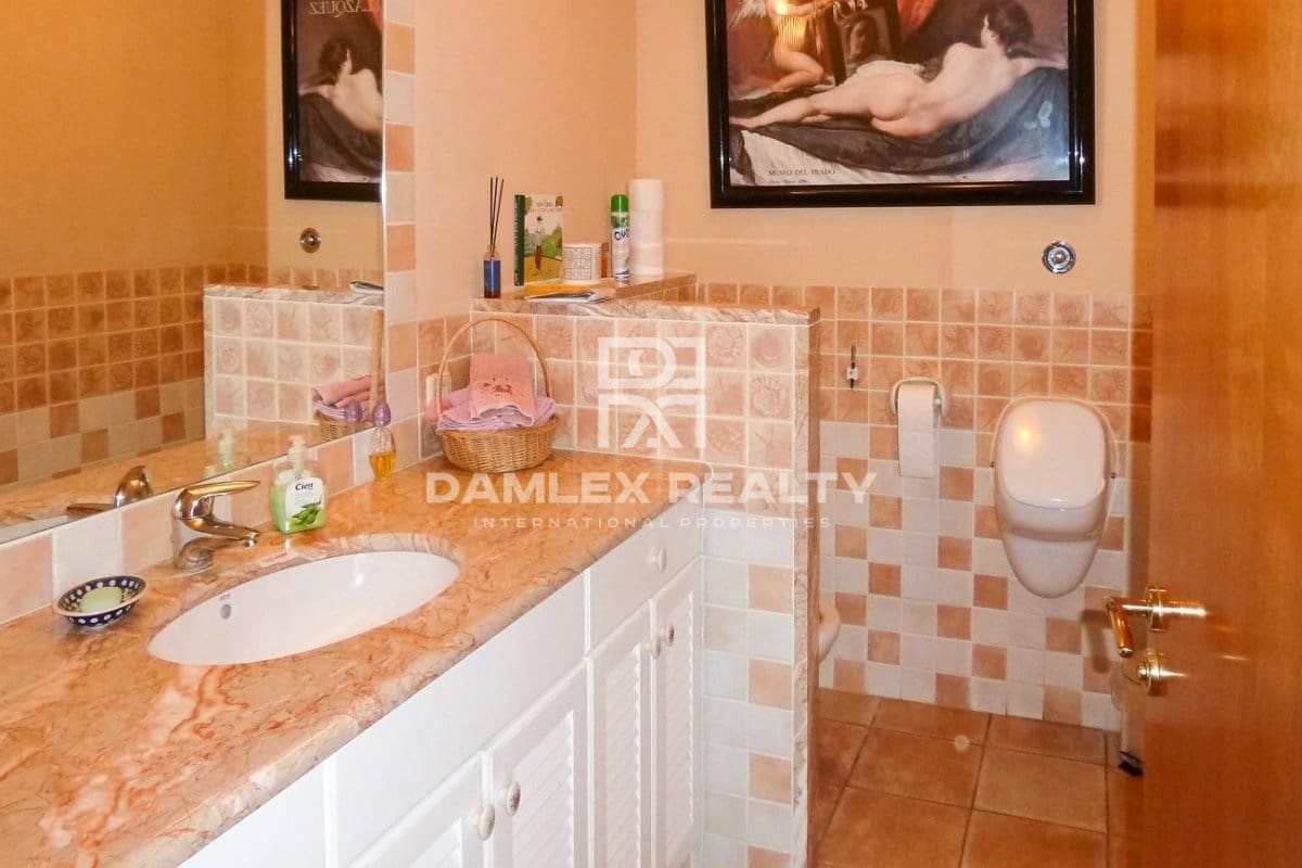 5 quarto Moradia para venda em Pals com piscina garagem - 1 700 000 € (Ref: 6218360)