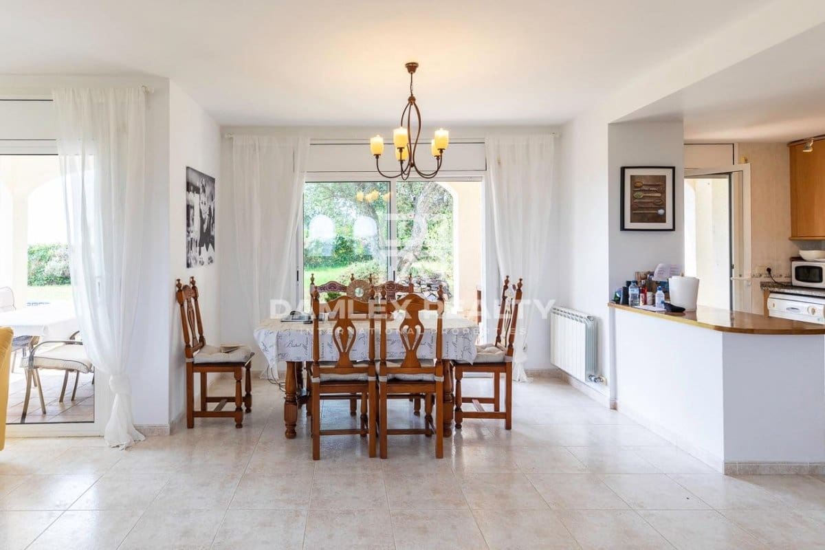 3 chambre Villa/Maison à vendre à Platja d'Aro avec piscine - 690 000 € (Ref: 6242644)