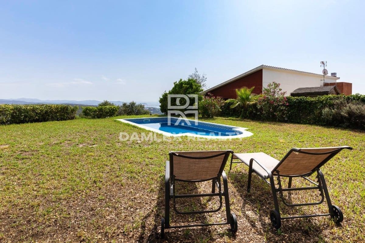 3 chambre Villa/Maison à vendre à Platja d'Aro avec piscine - 690 000 € (Ref: 6242644)