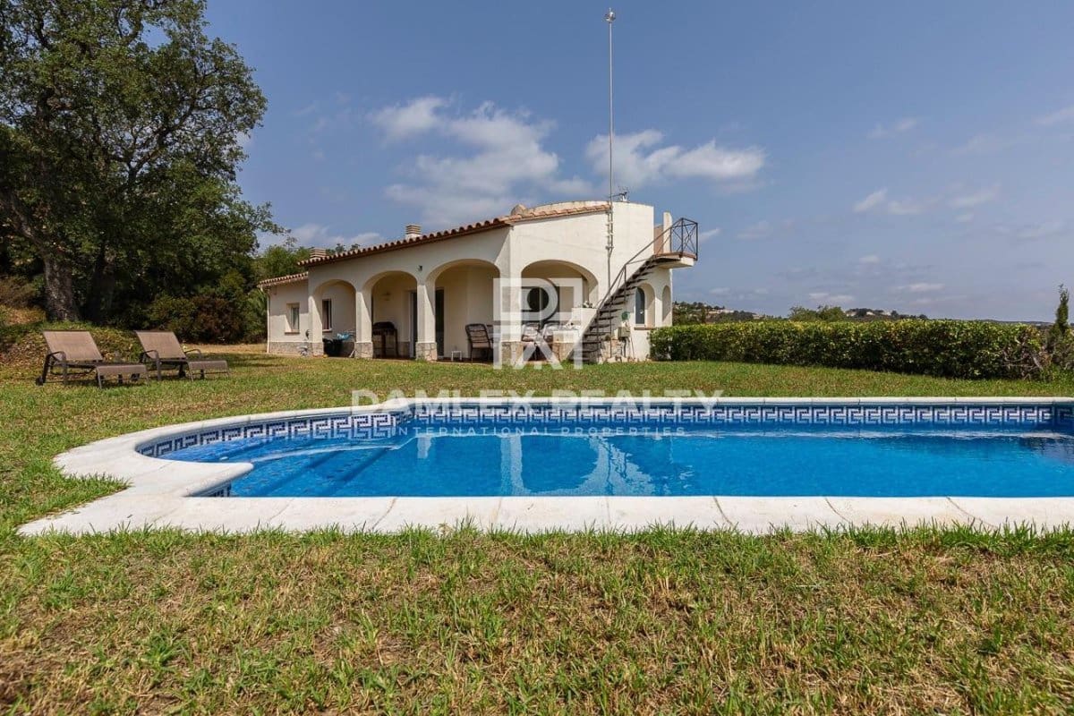 3 chambre Villa/Maison à vendre à Platja d'Aro avec piscine - 690 000 € (Ref: 6242644)