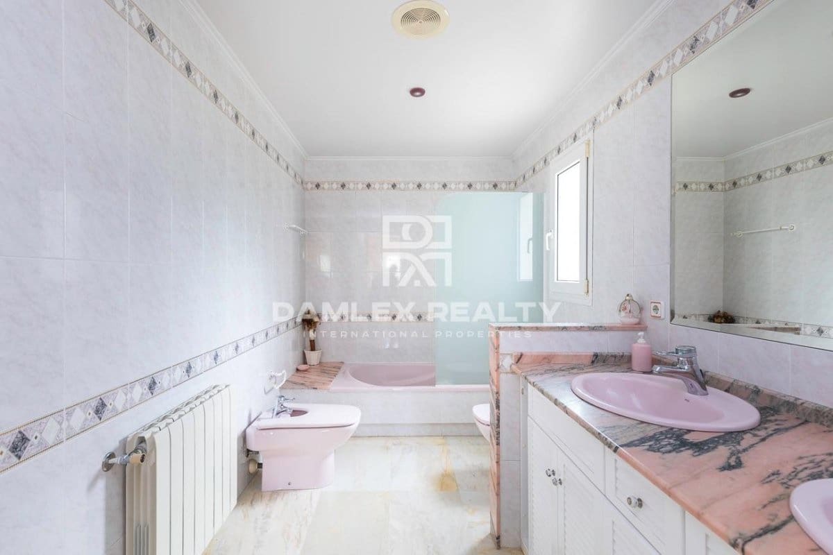 5 soveværelse Villa til salg i Sant Feliu de Guixols med swimmingpool - € 850.000 (Ref: 6332363)