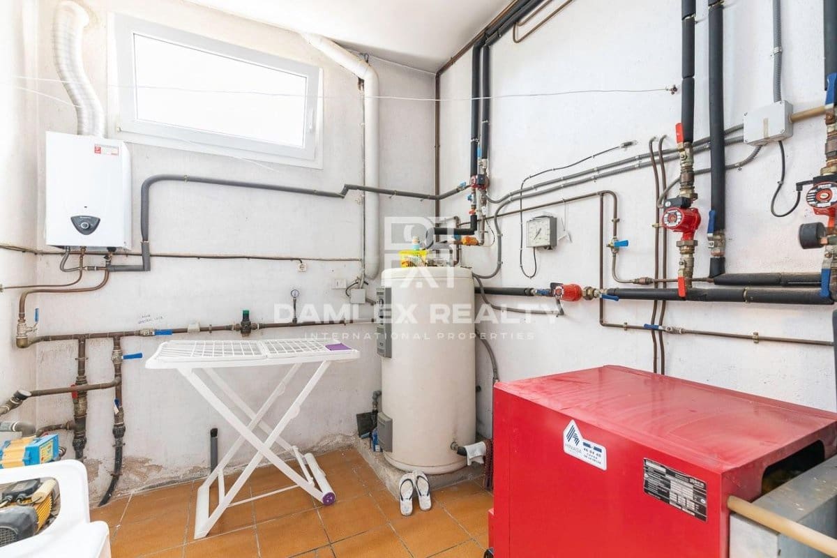 5 soveværelse Villa til salg i Sant Feliu de Guixols med swimmingpool - € 850.000 (Ref: 6332363)