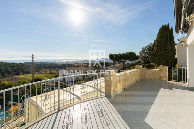 4 slaapkamer Villa te koop in Calonge i Sant Antoni met zwembad - € 550.000 (Ref: 6523340)