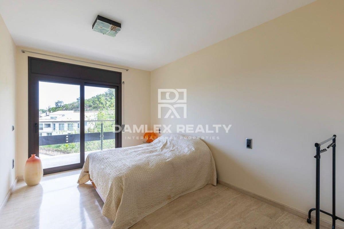 3 soveværelse Villa til salg i Platja d'Aro med swimmingpool - € 790.000 (Ref: 6831817)