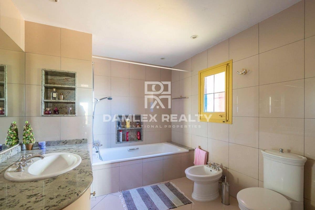 4 chambre Villa/Maison à vendre à Platja d'Aro - 650 000 € (Ref: 6860152)