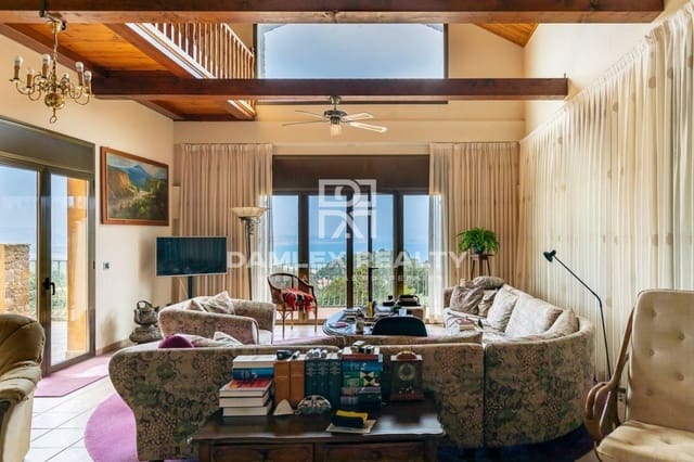 3 soverom Villa til salgs i Begur med svømmebasseng garasje - € 1 495 000 (Ref: 6896544)