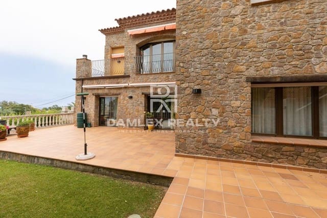 3 soverom Villa til salgs i Begur med svømmebasseng garasje - € 1 495 000 (Ref: 6896544)