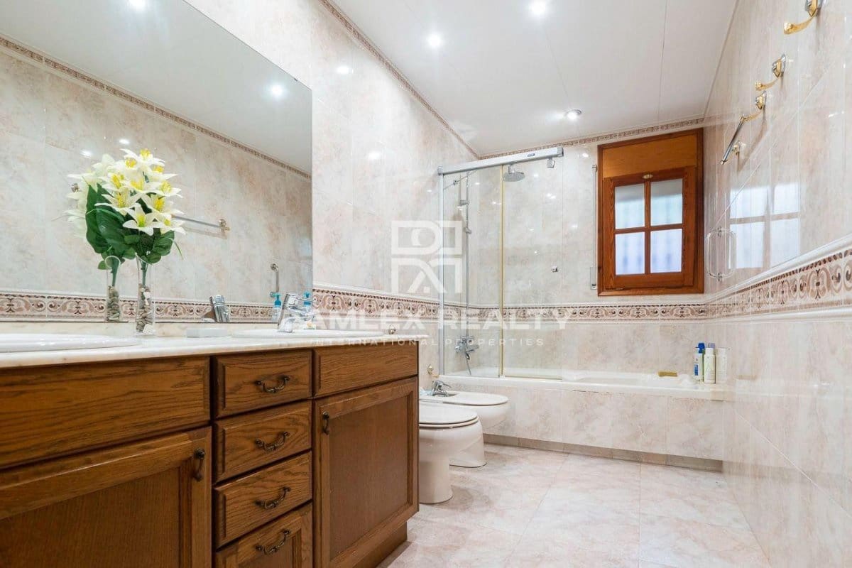 5 sovrum Villa till salu i Sant Feliu de Guixols med pool - 1 300 000 € (Ref: 6928979)