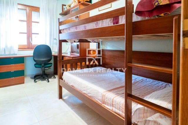 5 sovrum Villa till salu i Sant Feliu de Guíxols med pool - 1 300 000 € (Ref: 6928979)