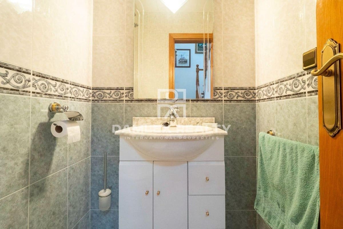 5 sovrum Villa till salu i Sant Feliu de Guixols med pool - 1 300 000 € (Ref: 6928979)