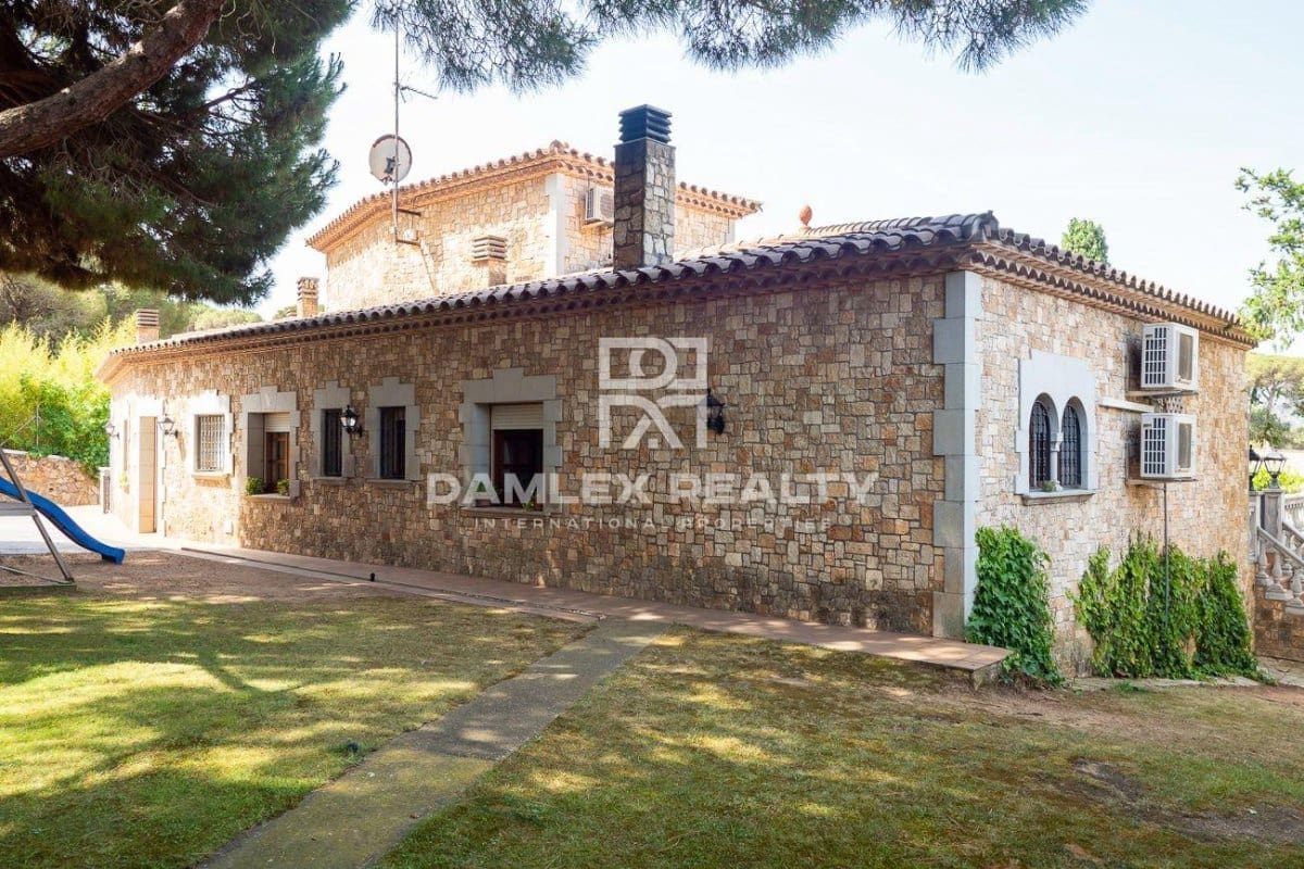 5 sovrum Villa till salu i Sant Feliu de Guixols med pool - 1 300 000 € (Ref: 6928979)