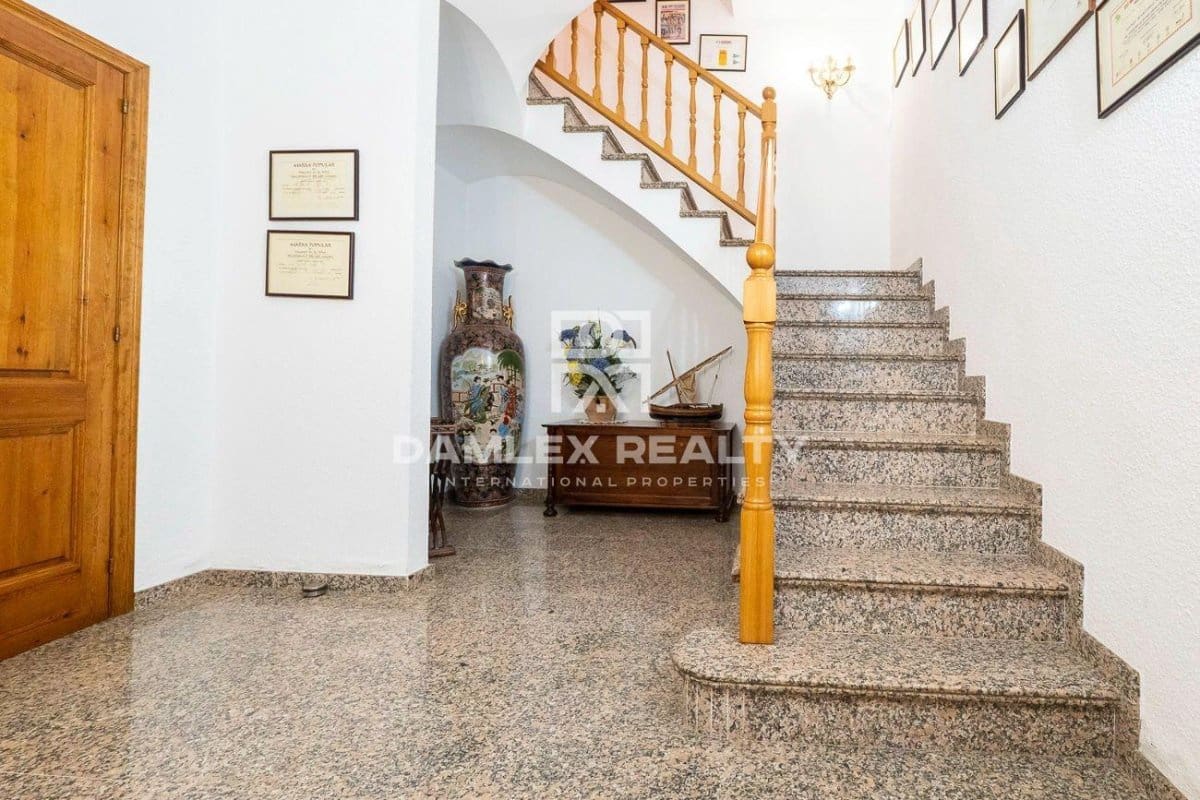 5 sovrum Villa till salu i Sant Feliu de Guixols med pool - 1 300 000 € (Ref: 6928979)