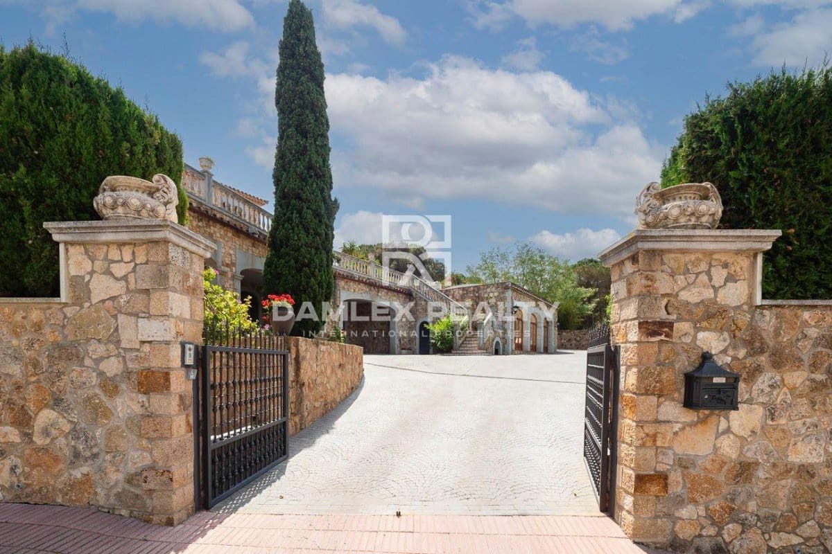 5 sovrum Villa till salu i Sant Feliu de Guixols med pool - 1 300 000 € (Ref: 6928979)