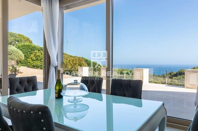 6 bedroom Villa for sale in Tossa de Mar with pool garage - € 2,850,000 (Ref: 6941362)