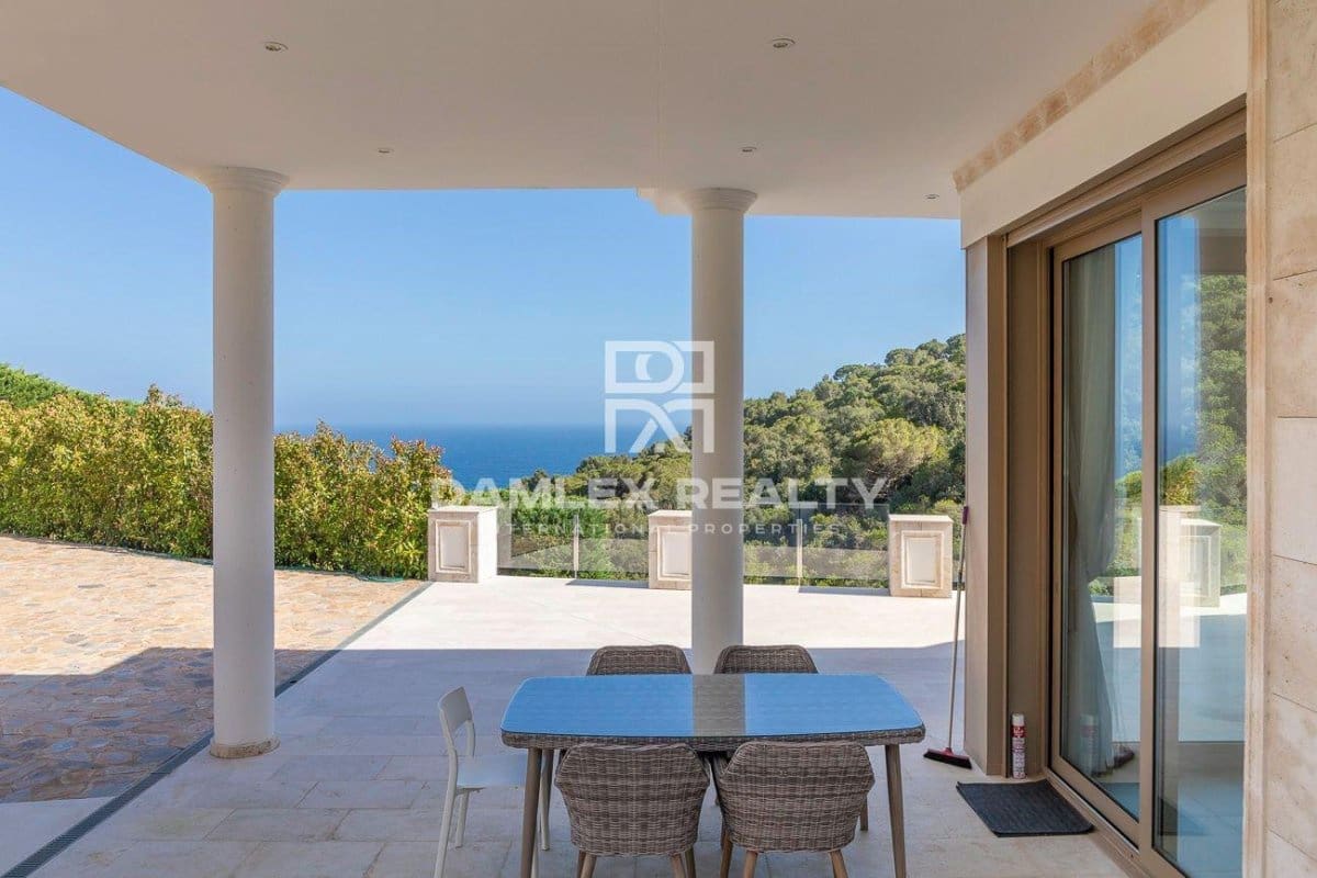 6 bedroom Villa for sale in Tossa de Mar with pool garage - € 2,850,000 (Ref: 6941362)