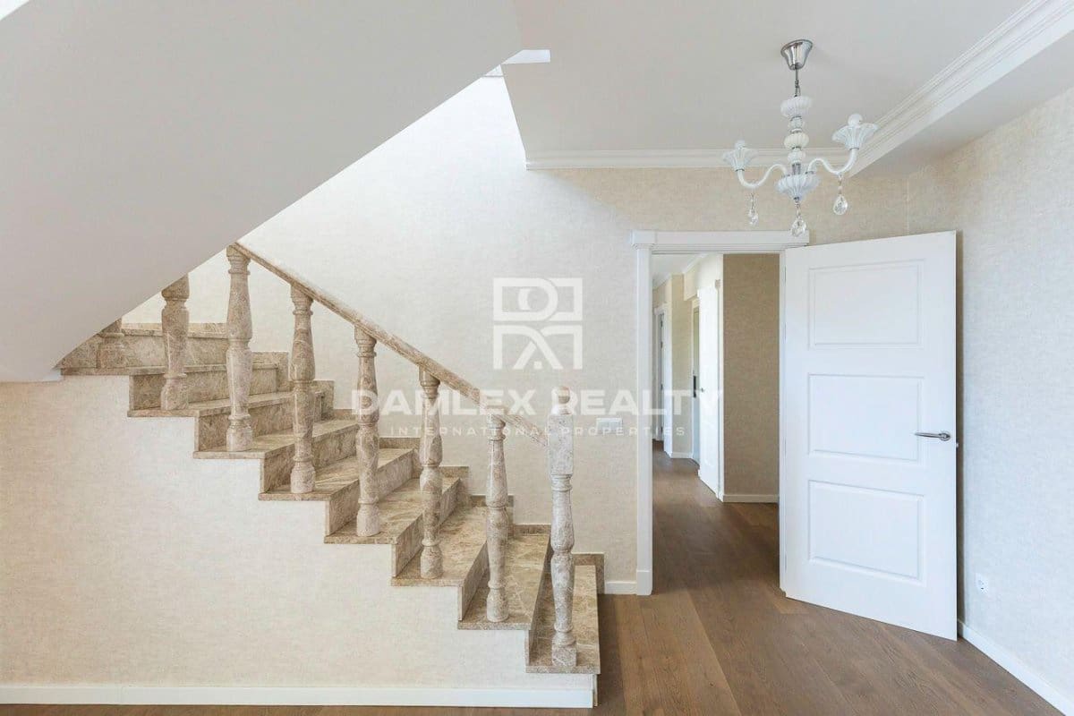 6 bedroom Villa for sale in Tossa de Mar with pool garage - € 2,850,000 (Ref: 6941362)