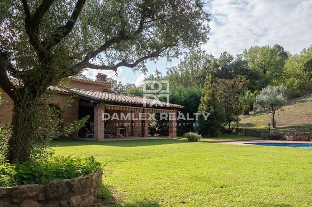 3 camera da letto Villa in vendita in Santa Cristina d'Aro con piscina - 1.300.000 € (Rif: 7128384)