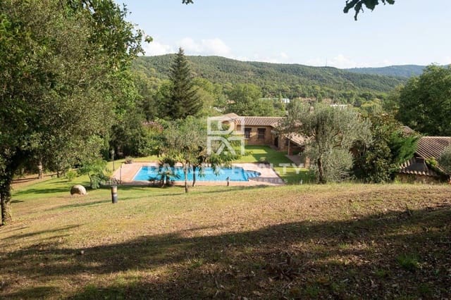 3 camera da letto Villa in vendita in Santa Cristina d'Aro con piscina - 1.300.000 € (Rif: 7128384)