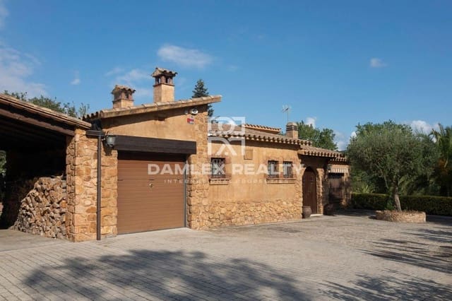 3 camera da letto Villa in vendita in Santa Cristina d'Aro con piscina - 1.300.000 € (Rif: 7128384)