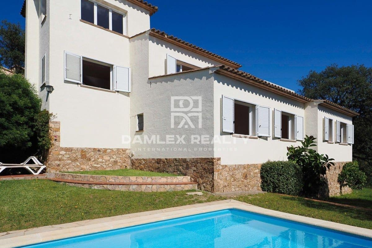 4 slaapkamer Villa te koop in Platja d'Aro met zwembad - € 539.000 (Ref: 7128386)