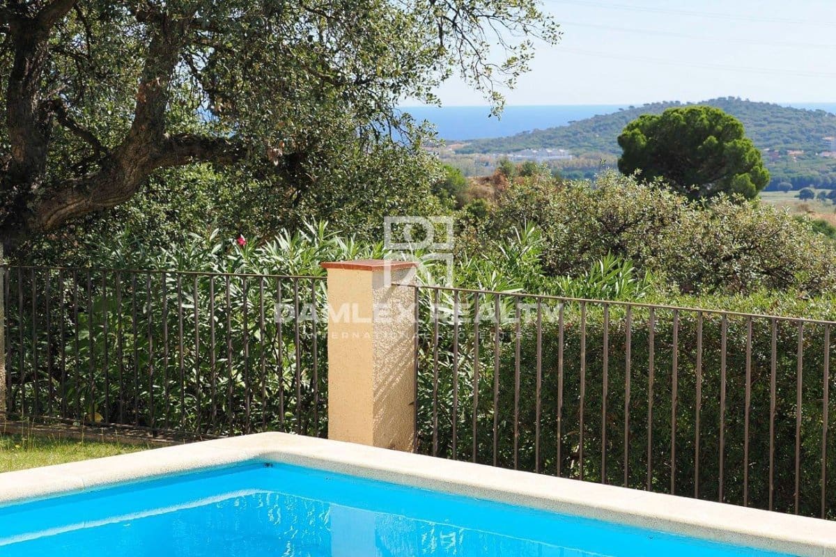 4 slaapkamer Villa te koop in Platja d'Aro met zwembad - € 539.000 (Ref: 7128386)