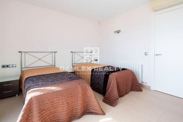 4 sovrum Villa till salu i Platja d'Aro, Castell-Platja d'Aro med pool - 900 000 € (Ref: 7178292)