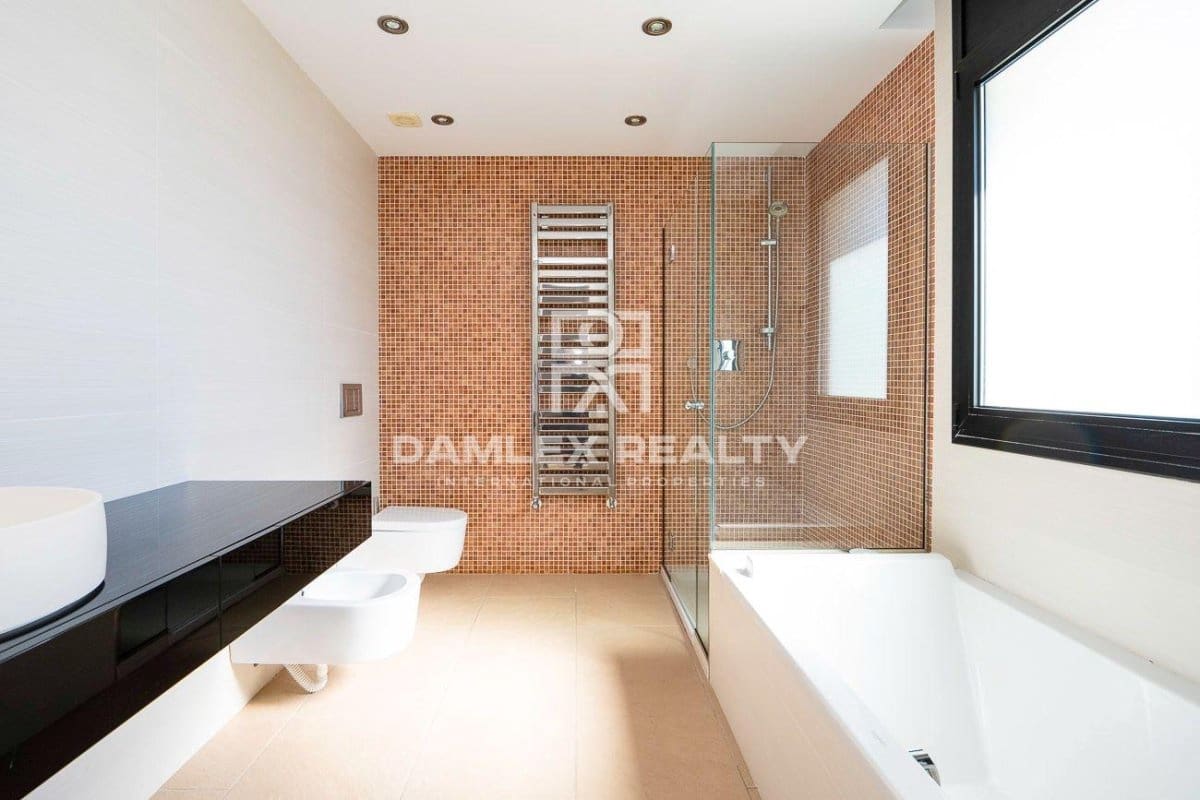 4 sovrum Villa till salu i Platja d'Aro med pool - 900 000 € (Ref: 7178292)