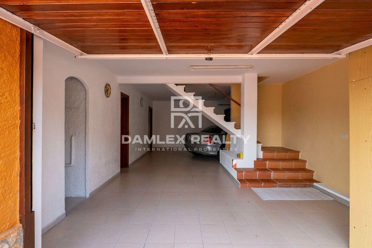 5 chambre Villa/Maison à vendre à Lloret de Mar avec piscine garage - 695 000 € (Ref: 7192539)