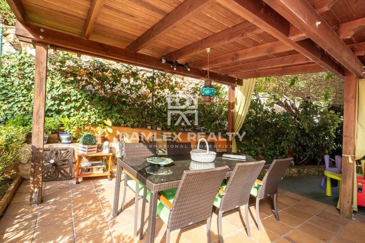 5 chambre Villa/Maison à vendre à Lloret de Mar avec piscine garage - 695 000 € (Ref: 7192539)