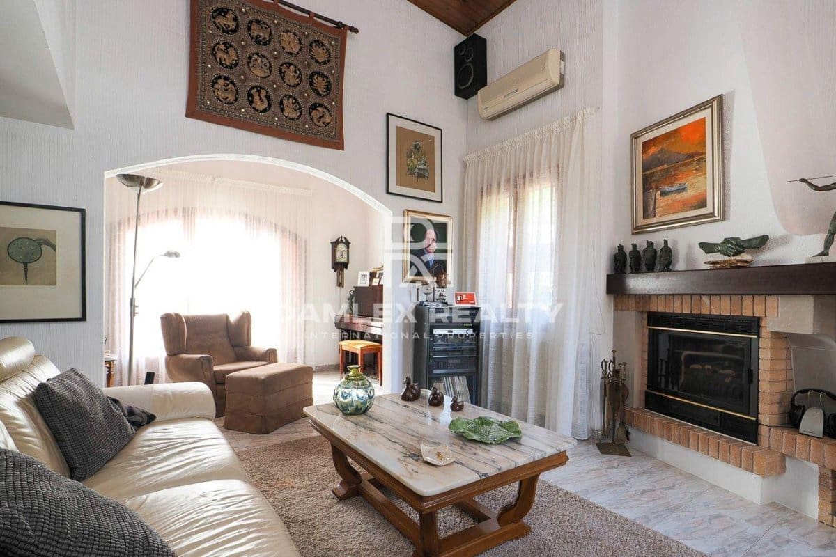 5 chambre Villa/Maison à vendre à Lloret de Mar avec piscine garage - 695 000 € (Ref: 7192539)