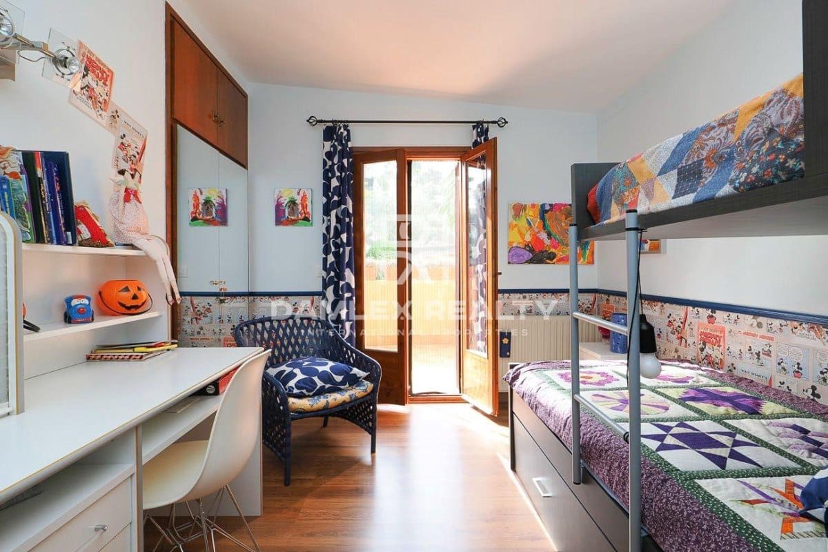 5 chambre Villa/Maison à vendre à Lloret de Mar avec piscine garage - 695 000 € (Ref: 7192539)