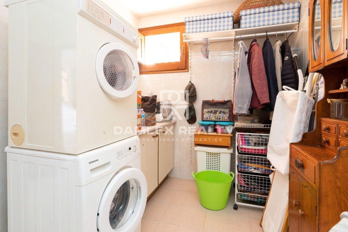 5 chambre Villa/Maison à vendre à Lloret de Mar avec piscine garage - 695 000 € (Ref: 7192539)