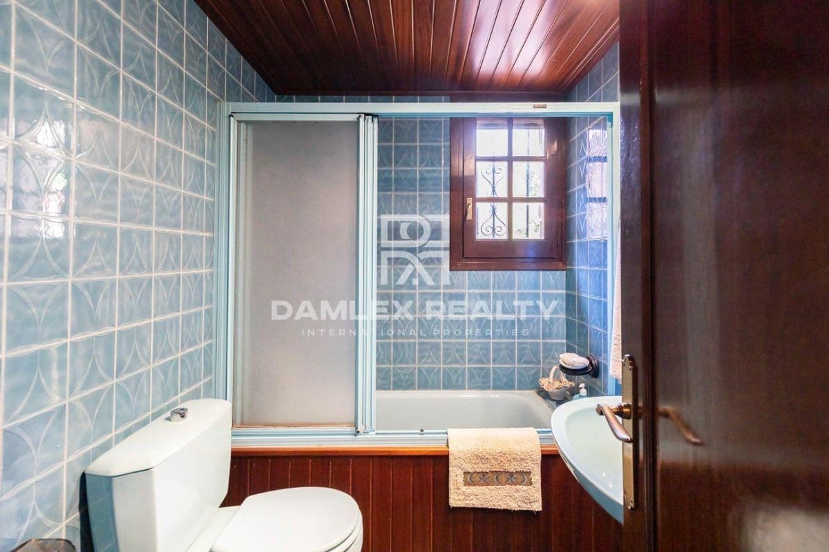 4 bedroom Villa for sale in Santa Cristina d'Aro with pool - € 800,000 (Ref: 7192541)