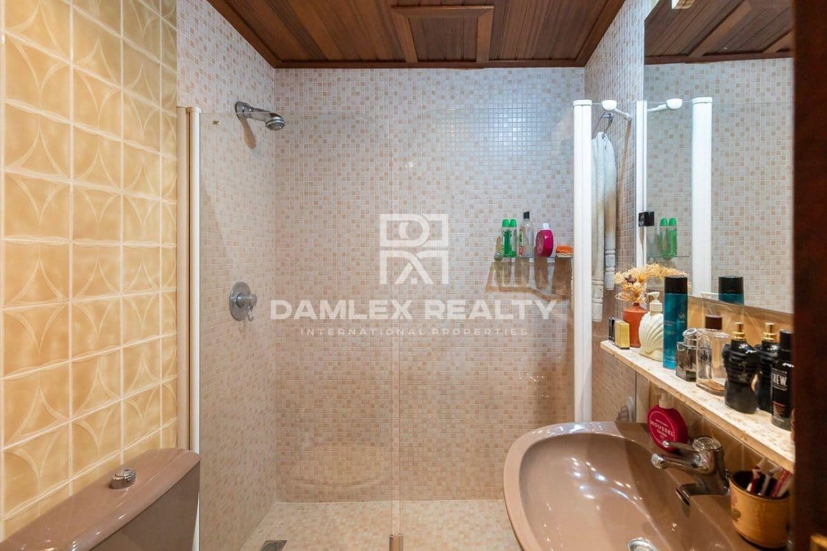 4 bedroom Villa for sale in Santa Cristina d'Aro with pool - € 800,000 (Ref: 7192541)