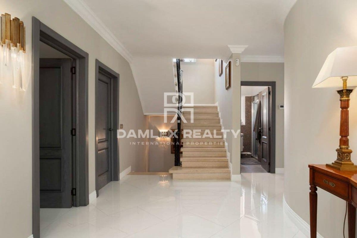 6 slaapkamer Villa te koop in Calonge i Sant Antoni met zwembad - € 1.850.000 (Ref: 7261526)