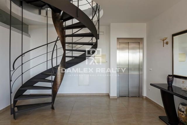 4 bedroom Villa for sale in Tamariu, Palafrugell with pool - € 1,470,000 (Ref: 7267384)